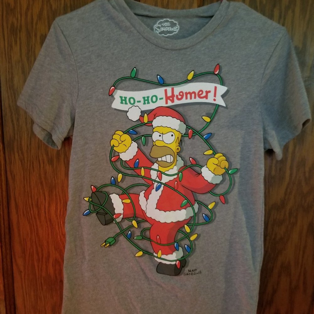 The Simpsons Homer and Snowball Tangled Holiday T-Shirt Sz S